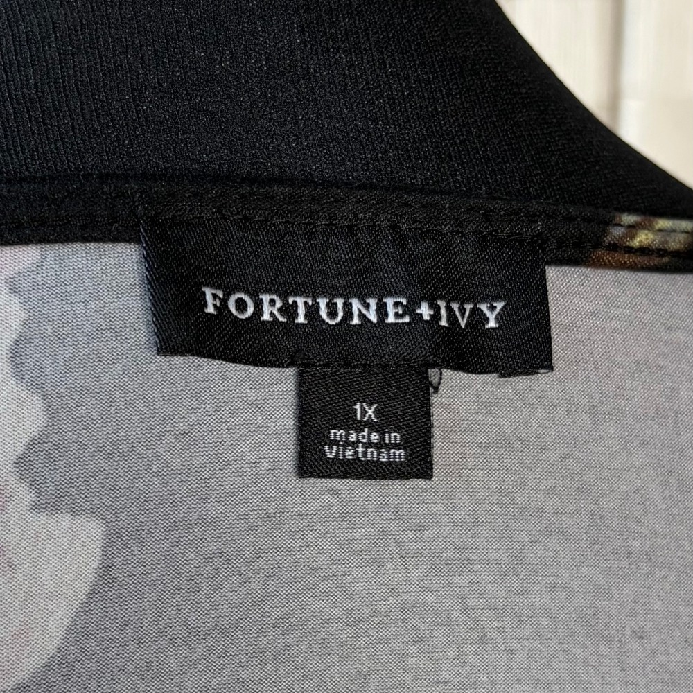 Fortune + Ivy Maxi Dress Black Floral High-Low Faux Wrap 1X Short Flutter Sleeve - Picture 7 of 9